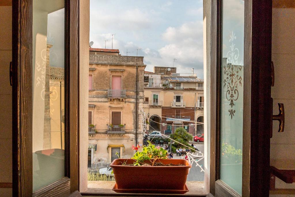 Experience Il Paesino Hotell Licodia Eubea Exteriör bild