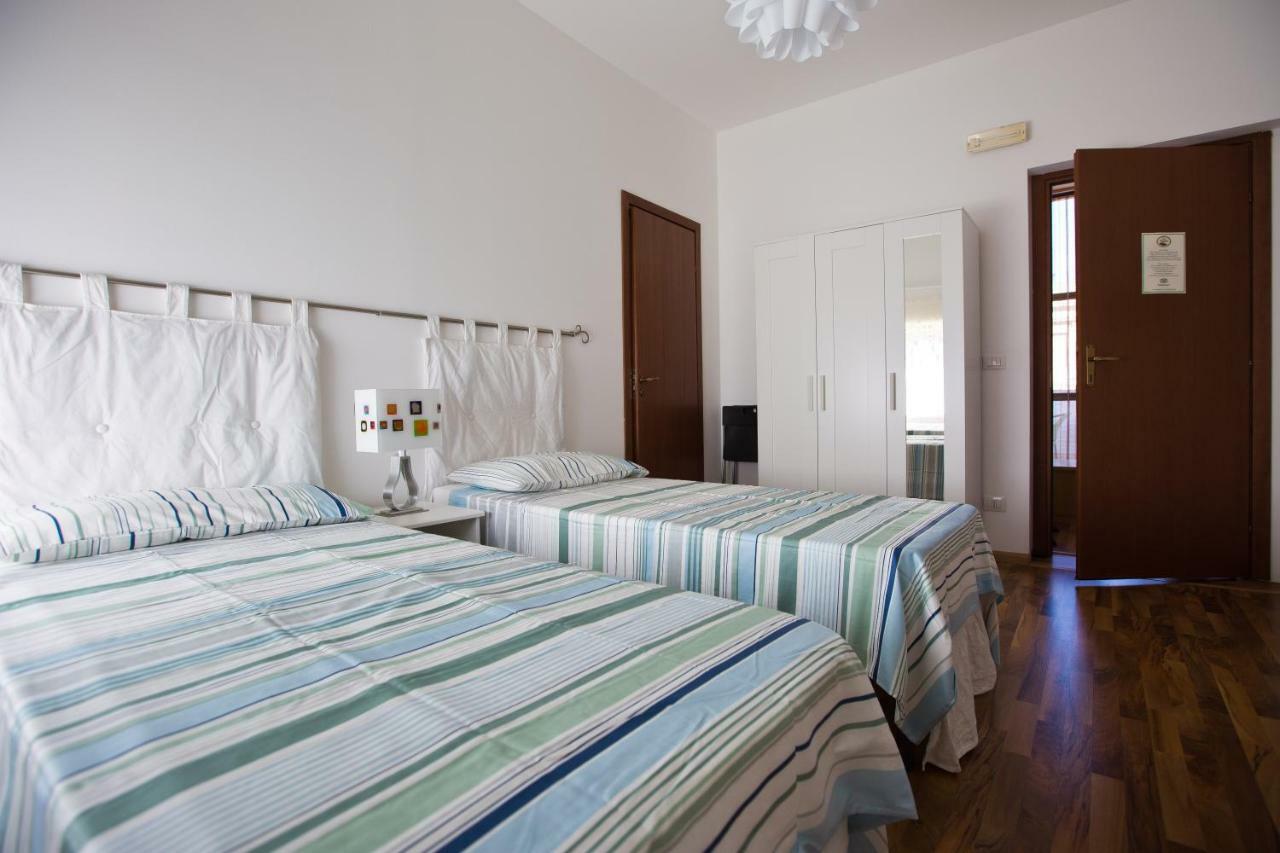 Experience Il Paesino Hotell Licodia Eubea Exteriör bild